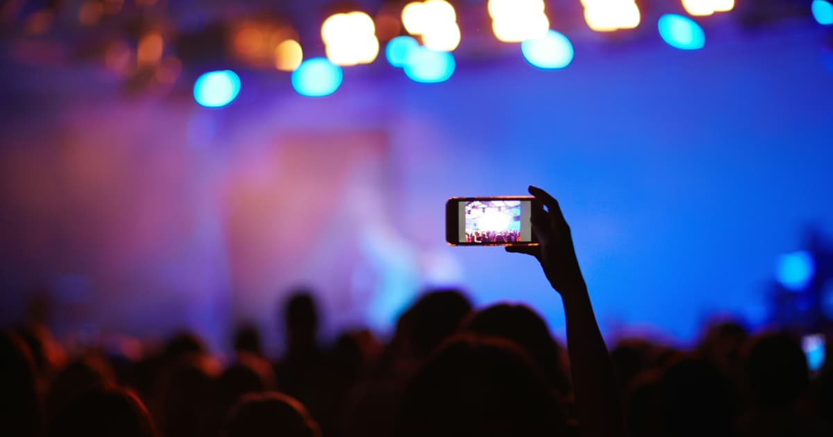 DownTown Mystic's New Release Blends AI Technology with Rock Tradition Through Industry Collaborations