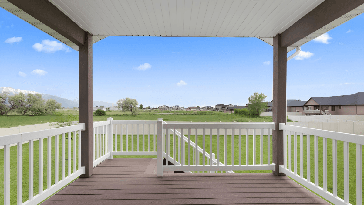 SmartDecks Revolutionizes Outdoor Living with Climate-Focused Design Solutions for Pacific Northwest