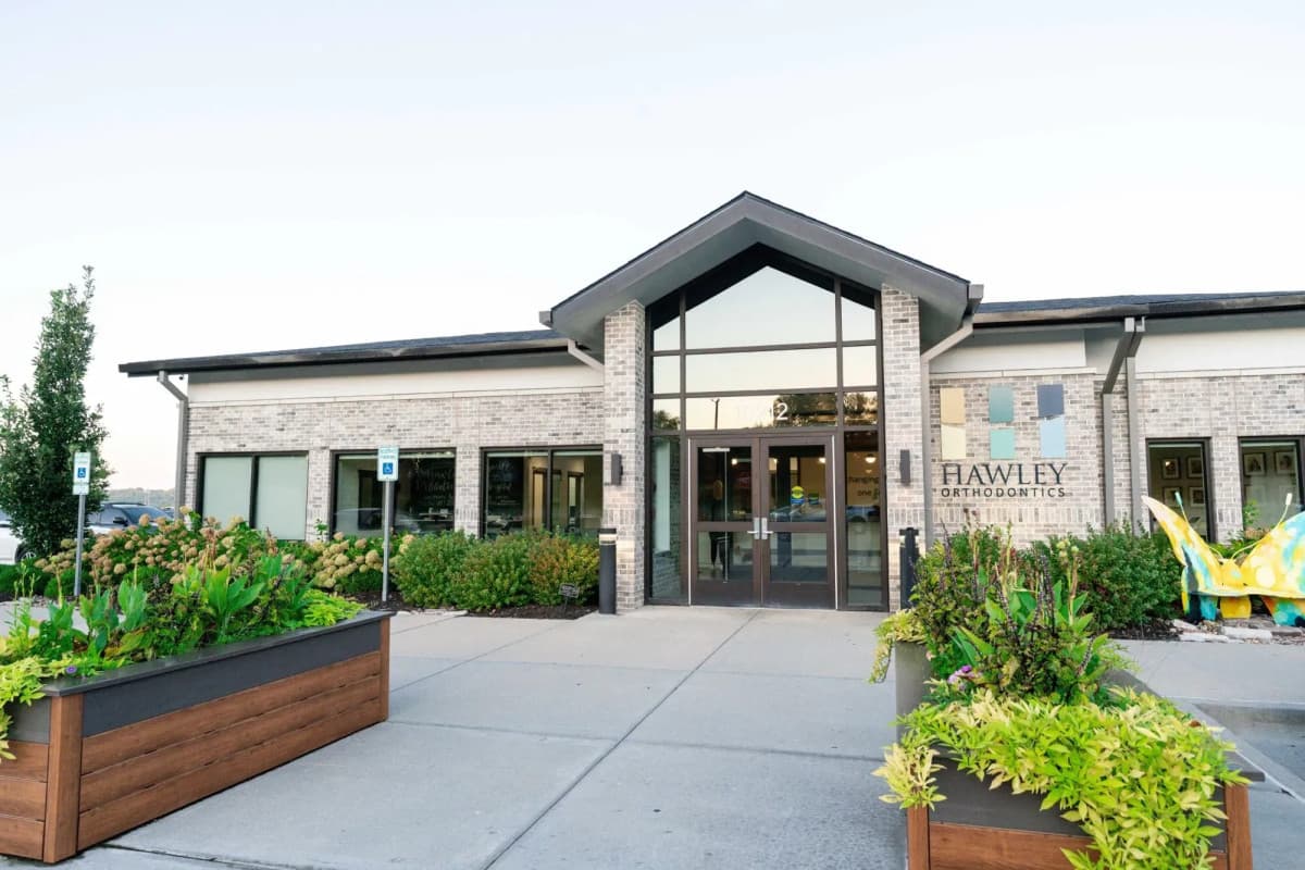 Hawley Orthodontics Expands Services to Papillion with Focus on Personalized Care and Advanced Technology