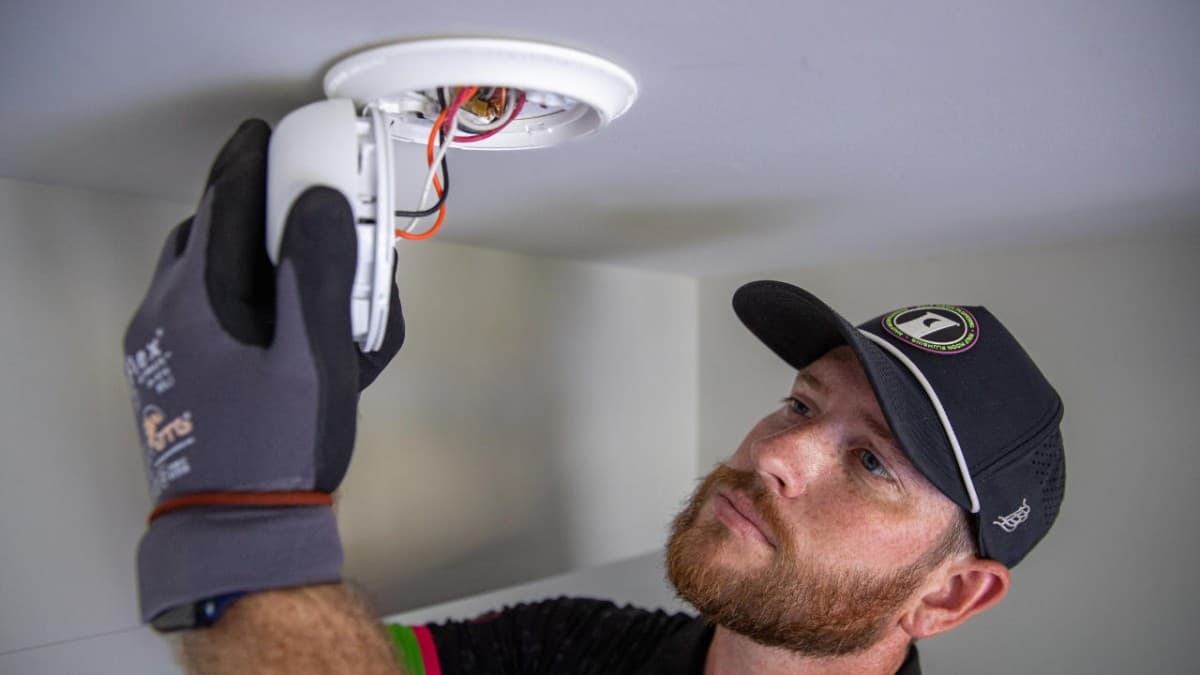 Tulsa Electrician with Over 4,000 Five-Star Reviews Enters Standby Generator Market