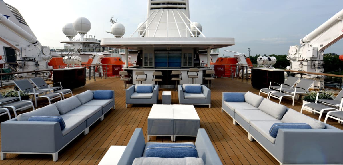 Cruise Industry Transforms Outdoor Spaces with High-End Custom Furniture in 2025