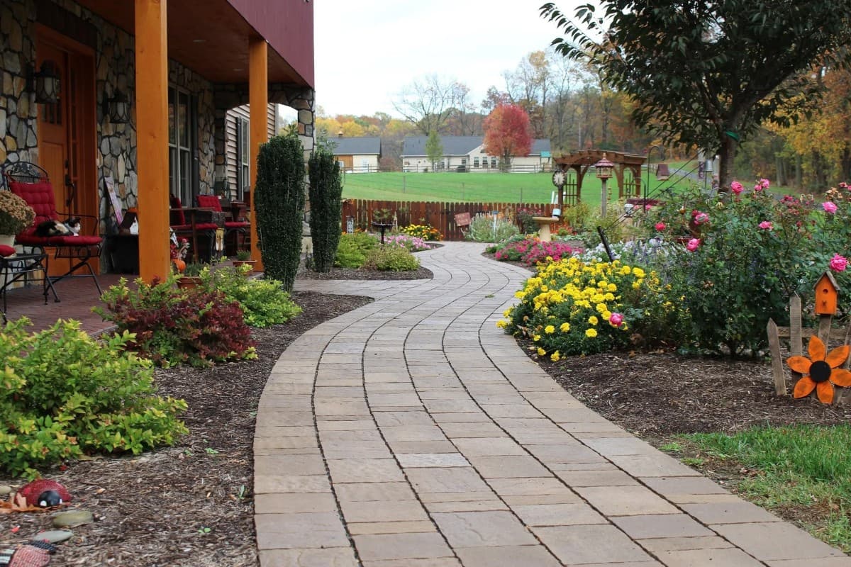 Why Paver Driveways Are Gaining Traction Over Concrete for Repair and Durability