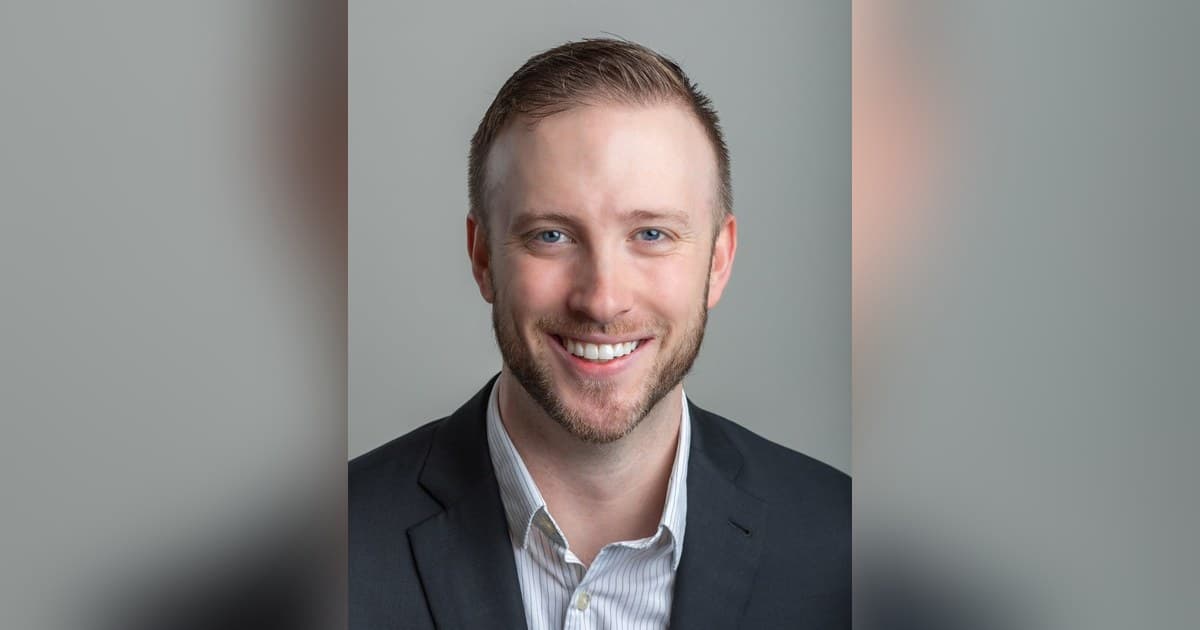 Dr. Cody Rodewald Receives Palmer College 10-Under-10 Award, Highlighting Leadership in Chiropractic