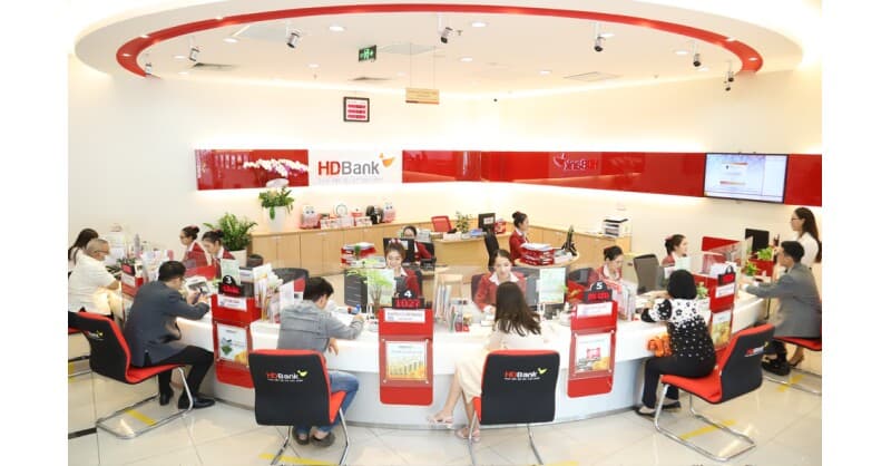 Fitch Assigns First-Time Credit Rating to HDBank, Affirms Strong Financial Profile