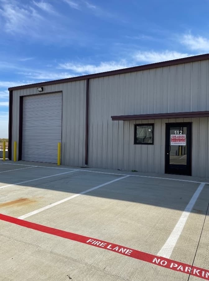 Prime Commercial Space Available for Lease at 917 Industrial Park Outside Alvarado