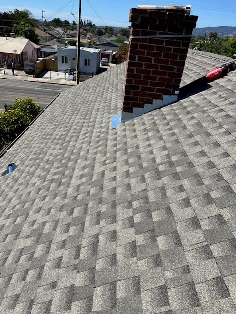 JR Roofing and Gutters Company Sets Industry Standards in Bay Area with Comprehensive Services