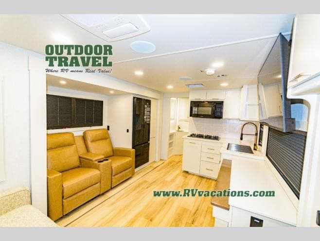 Outdoor Travel Reports Increased Interest in RVs as Summer Season Approaches in Beamsville, ON