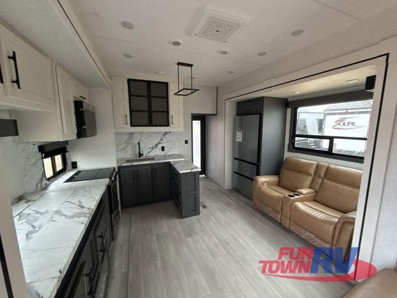 Fun Town RV Oklahoma City Expands Toy Hauler and Fifth Wheel Inventory
