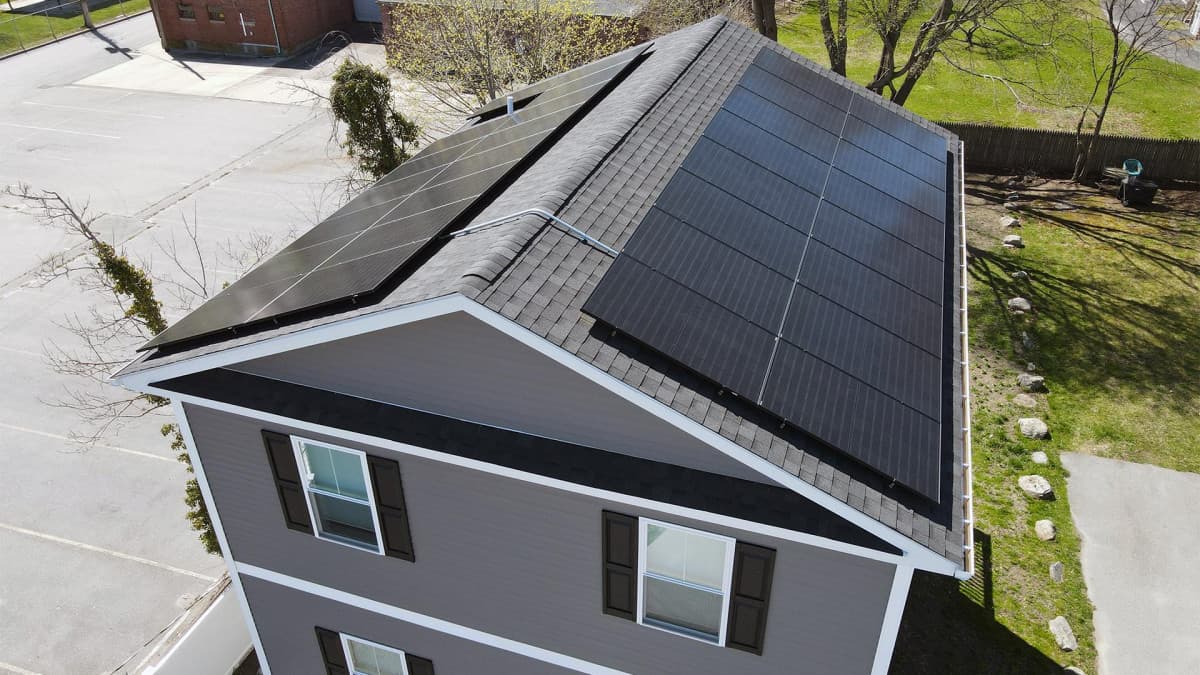 Rhode Island Homeowners Can Save on Rising Electric Rates with Solar Energy