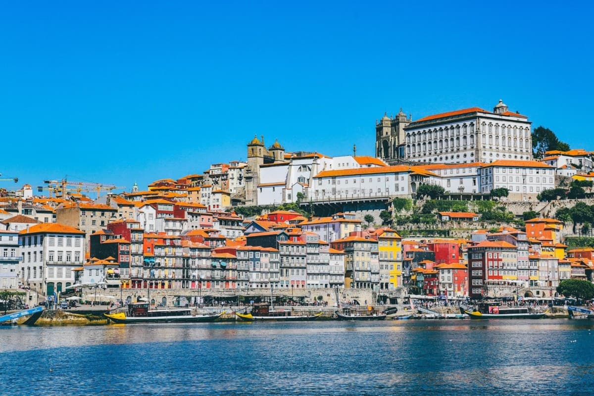 Portugal Golden Visa Investment Minimums Remain at €250,000–€500,000 for Americans in 2026