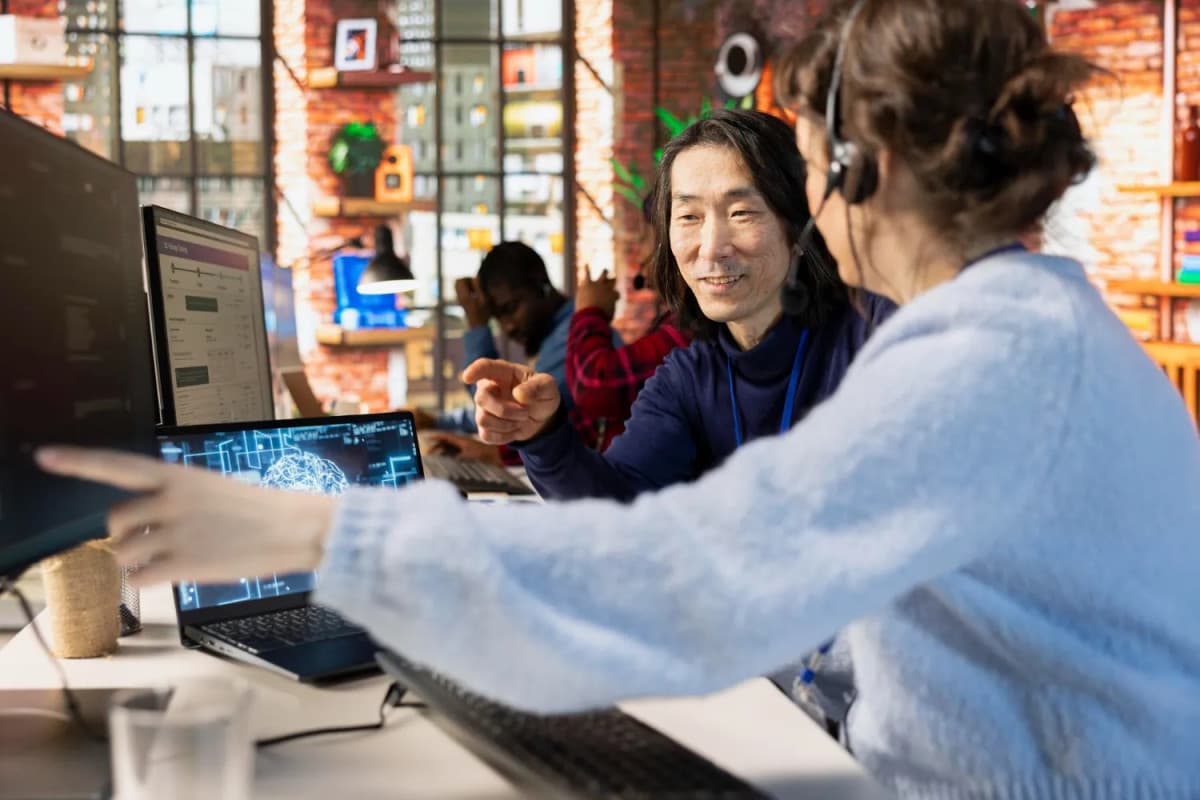 Outsure Global Launches Tailored BPO Services to Support E-commerce Scaling Challenges